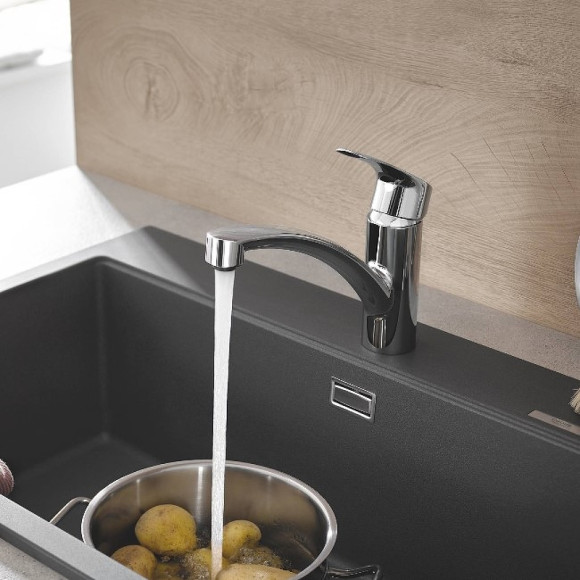 Смеситель для кухни Grohe Eurosmart 33281003 Хром Смеситель для кухни Grohe Eurosmart 33281003 Хром