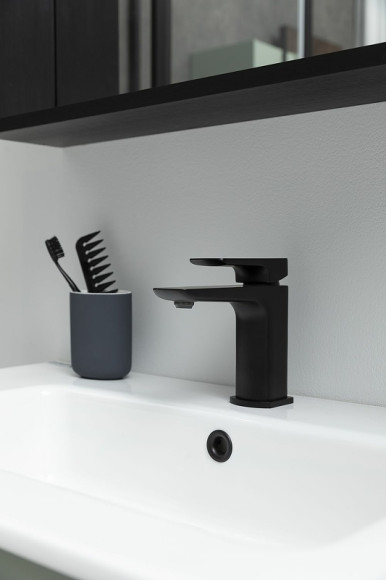 Смеситель для раковины Allen Brau Infinity 5.21001-31 Черный матовый Смеситель для раковины Allen Brau Infinity 5.21001-31 Черный матовый