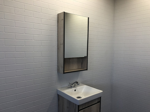 Зеркальный шкаф Comforty Вена 45 00-00006652 Дуб дымчатый