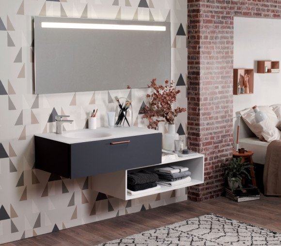 Зеркало Jacob Delafon Formilia 120 EB1163-NF с подсветкой и подогревом с сенсорным выключателем и часами Зеркало Jacob Delafon Formilia 120 EB1163-NF с подсветкой и подогревом с сенсорным выключателем и часами