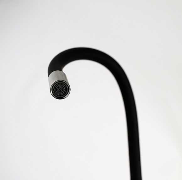 Смеситель для кухни ESKO Snake K44 B Нержавеющая сталь Черный Смеситель для кухни ESKO Snake K44 B Нержавеющая сталь Черный