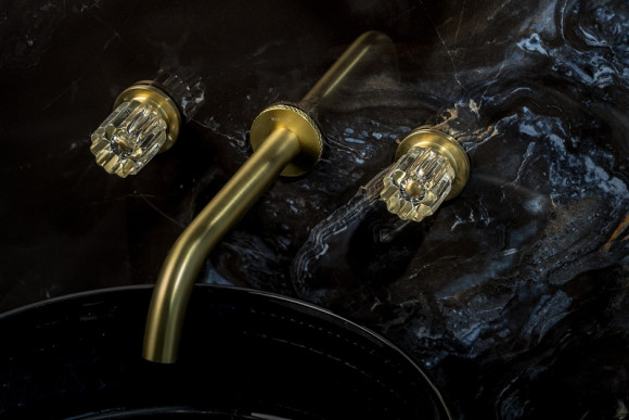 Смеситель для раковины Boheme Elegante 152-2-MG-EL Золото матовое Смеситель для раковины Boheme Elegante 152-2-MG-EL Золото матовое