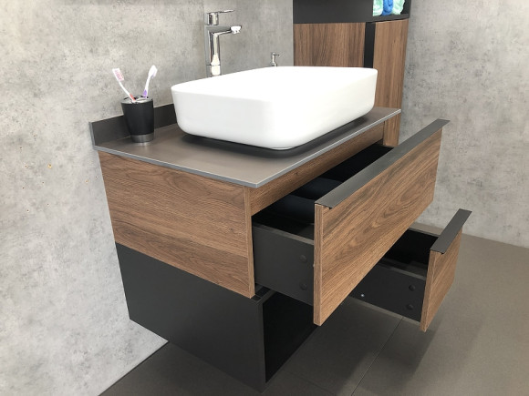 Тумба с раковиной Comforty Штутгарт 75 00-00001884 подвесная Дуб темно-коричневый Черная столешница