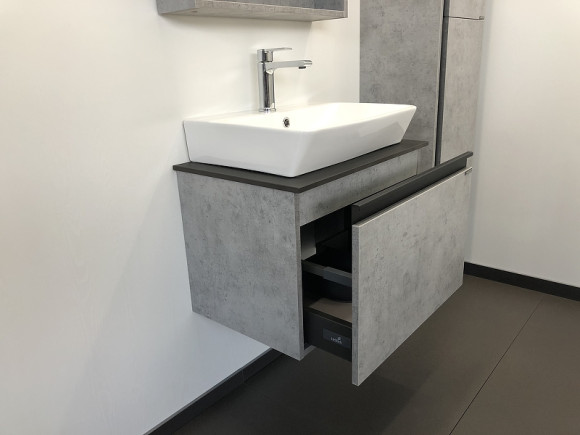 Тумба с раковиной Comforty Эдинбург 60 00-00001928 подвесная Бетон светлый Тумба с раковиной Comforty Эдинбург 60 00-00001928 подвесная Бетон светлый