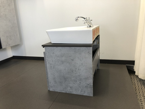 Тумба с раковиной Comforty Эдинбург 60 00-00001928 подвесная Бетон светлый Тумба с раковиной Comforty Эдинбург 60 00-00001928 подвесная Бетон светлый