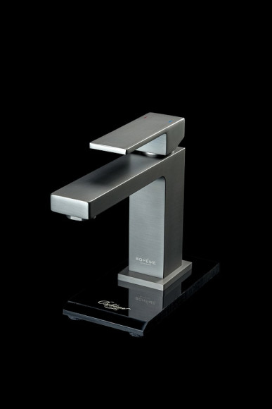 Смеситель для раковины Boheme Qubic 471-GM Оружейная сталь матовая Смеситель для раковины Boheme Qubic 471-GM Оружейная сталь матовая
