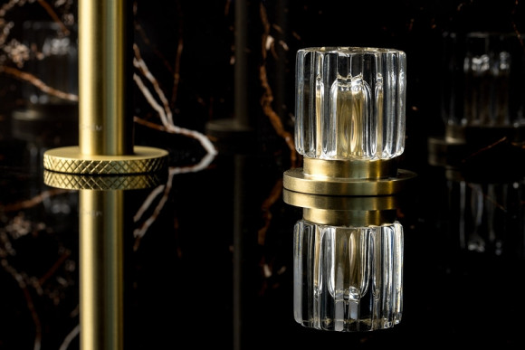 Смеситель для раковины Boheme Elegante 152-MG-EL Золото матовое Смеситель для раковины Boheme Elegante 152-MG-EL Золото матовое