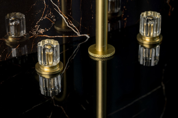 Смеситель для раковины Boheme Elegante 152-MG-EL Золото матовое Смеситель для раковины Boheme Elegante 152-MG-EL Золото матовое