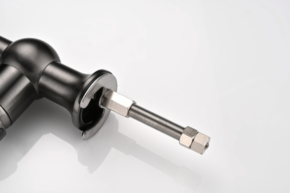 Смеситель для кухни Paulmark Retro Re213226-GM Вороненая сталь Смеситель для кухни Paulmark Retro Re213226-GM Вороненая сталь