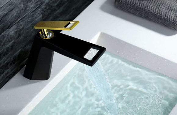 Смеситель для раковины Bronze de Luxe Quadro A919B Черный Золото Смеситель для раковины Bronze de Luxe Quadro A919B Черный Золото