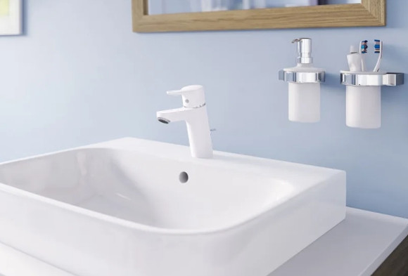 Смеситель для раковины Kludi Pure Easy 373829165 Белый Хром