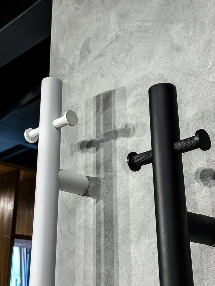 Электрический полотенцесушитель Boheme Uno 726-B Черный матовый Электрический полотенцесушитель Boheme Uno 726-B Черный матовый