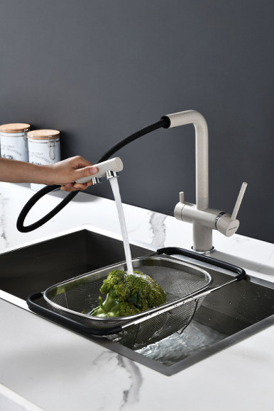 Смеситель для кухни Paulmark Serpentine Se213222-BE Бежевый Смеситель для кухни Paulmark Serpentine Se213222-BE Бежевый