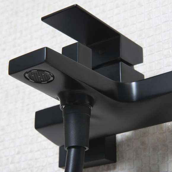 Смеситель для ванны WasserKRAFT Abens 2001 Чёрный матовый Смеситель для ванны WasserKRAFT Abens 2001 Чёрный матовый