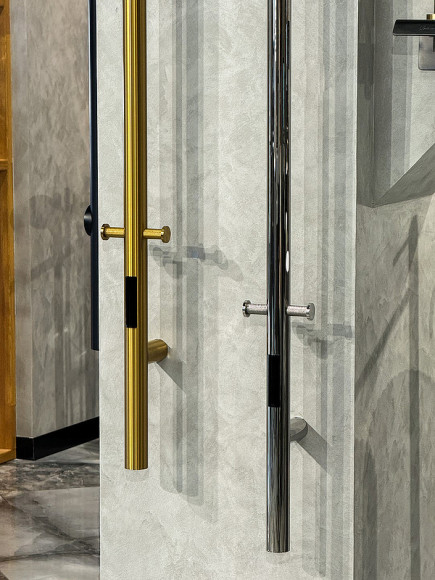 Электрический полотенцесушитель Boheme Uno 726-CR Хром Электрический полотенцесушитель Boheme Uno 726-CR Хром