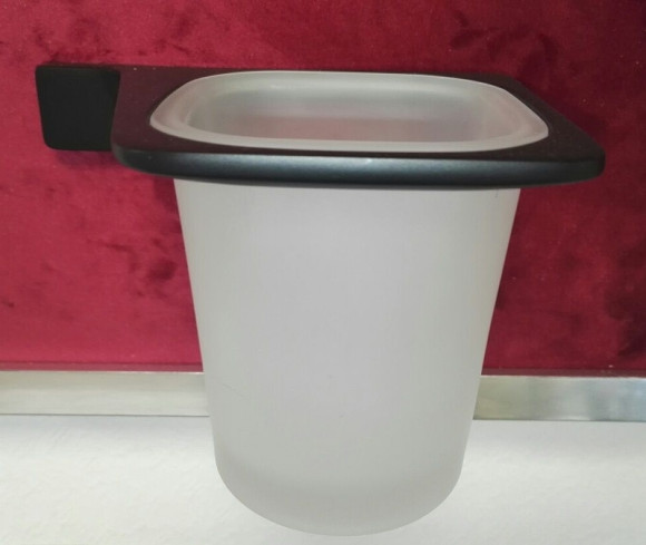 Стакан для зубных щеток Art&Max Gina AM-G-2731-Nr Черный Стакан для зубных щеток Art&Max Gina AM-G-2731-Nr Черный