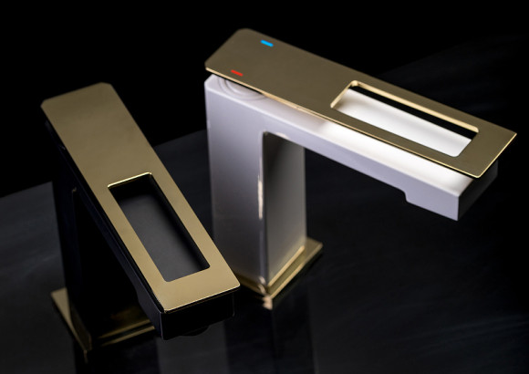 Смеситель для раковины Boheme Q 141-BG Черный Золото