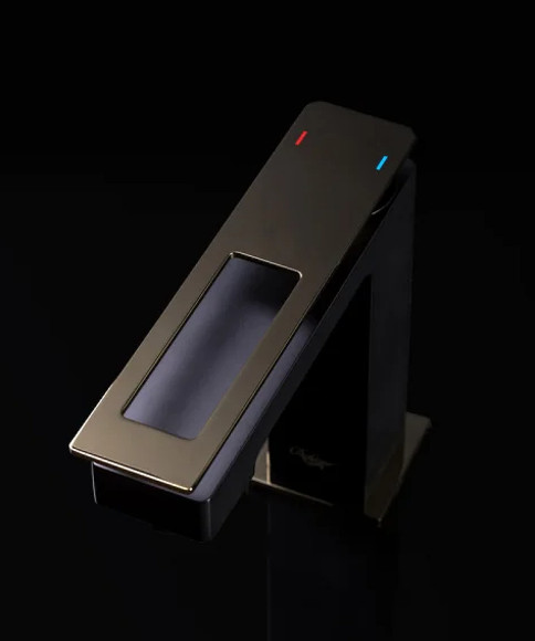 Смеситель для раковины Boheme Q 141-BG Черный Золото