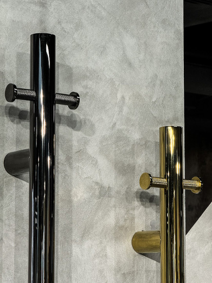 Электрический полотенцесушитель Boheme Uno 726-G Золото