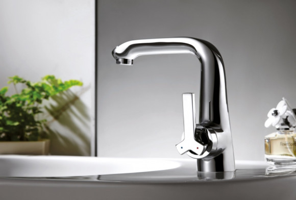 Смеситель для раковины Bravat Waterfall F173107C Хром Смеситель для раковины Bravat Waterfall F173107C Хром