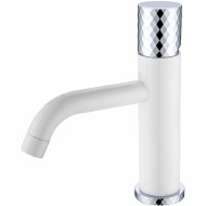 Смеситель для раковины Boheme Stick 121-WCR Белый Хром