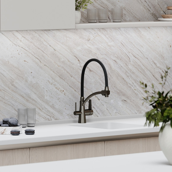 Смеситель для кухни Sancos Eri SC4001GG Вороненая сталь Черный