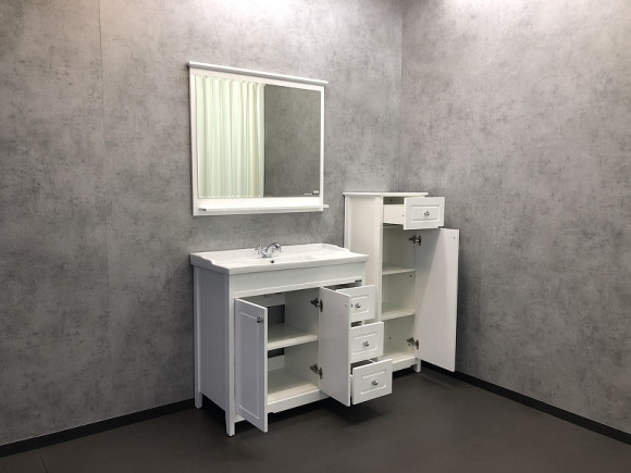 Зеркало Comforty Тбилиси 90 00003132632 Белый глянец Зеркало Comforty Тбилиси 90 00003132632 Белый глянец