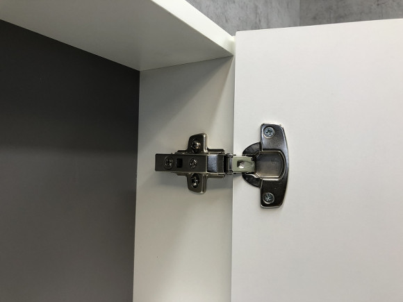 Зеркало со шкафом Comforty Милан 90 00004137130 Белый глянец Зеркало со шкафом Comforty Милан 90 00004137130 Белый глянец