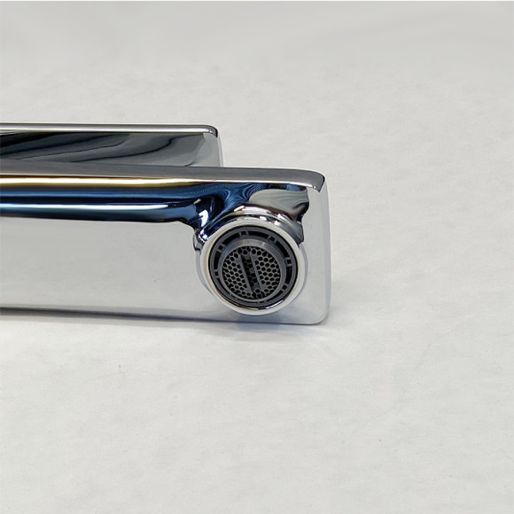 Смеситель для раковины Comforty FC071A-CСT 00-00004523 Хром Смеситель для раковины Comforty FC071A-CСT 00-00004523 Хром