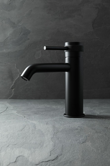 Смеситель для раковины Allen Brau Priority 5.31A01-31 Черный матовый Смеситель для раковины Allen Brau Priority 5.31A01-31 Черный матовый