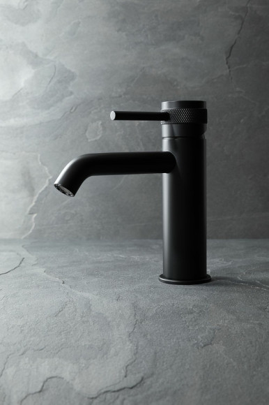 Смеситель для раковины Allen Brau Priority 5.31A01-31 Черный матовый Смеситель для раковины Allen Brau Priority 5.31A01-31 Черный матовый