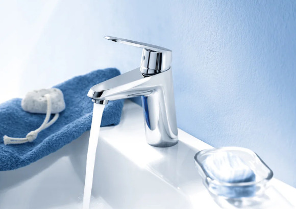 Смеситель для раковины Grohe Eurodisc Cosmopolitan 3246920E Хром