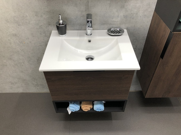 Тумба с раковиной Comforty Франкфурт 60 00004150530 подвесная Дуб шоколадно-коричневый Черная матовая Тумба с раковиной Comforty Франкфурт 60 00004150530 подвесная Дуб шоколадно-коричневый Черная матовая