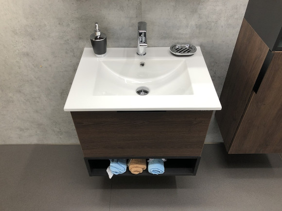 Тумба с раковиной Comforty Франкфурт 60 00004150530 подвесная Дуб шоколадно-коричневый Черная матовая Тумба с раковиной Comforty Франкфурт 60 00004150530 подвесная Дуб шоколадно-коричневый Черная матовая