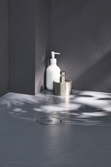 Душевой поддон из материала Neoroc Jacob Delafon Singulier 120x80 E67013-MGZ Серый шелк