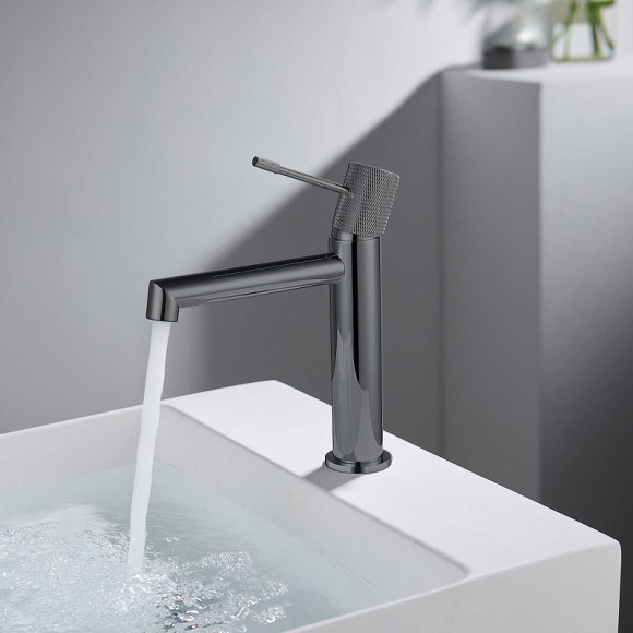 Смеситель для раковины Vincea Desire VBF-1D1GM Вороненая сталь Смеситель для раковины Vincea Desire VBF-1D1GM Вороненая сталь