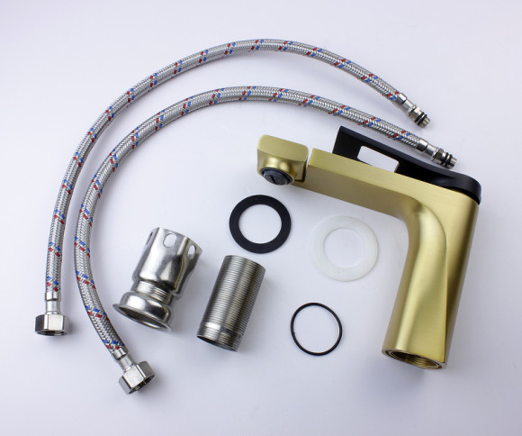 Смеситель для раковины Bronze de Luxe Element EL02XGB Матовое золото Черный