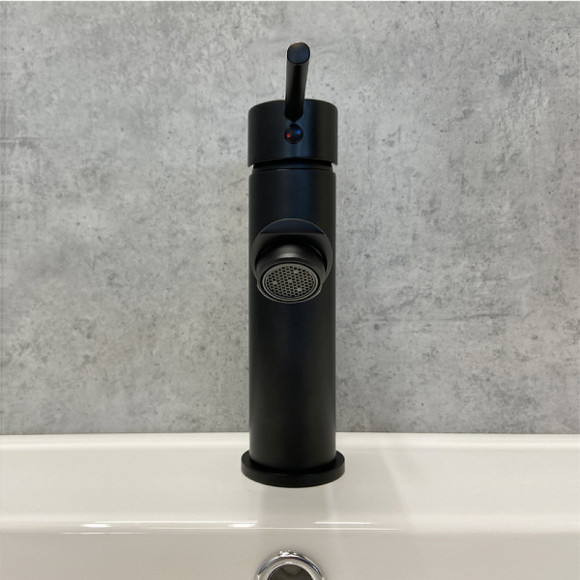 Смеситель для раковины Comforty FC018A-CMT 00004149947 Черный Смеситель для раковины Comforty FC018A-CMT 00004149947 Черный