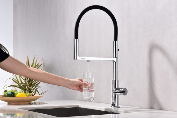 Смеситель для кухни Paulmark Tornado To213402-CR Хром Черный