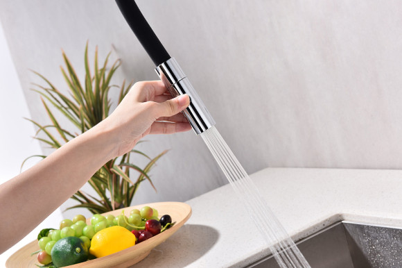 Смеситель для кухни Paulmark Tornado To213402-CR Хром Черный