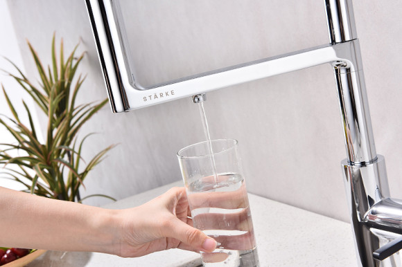 Смеситель для кухни Paulmark Tornado To213402-CR Хром Черный