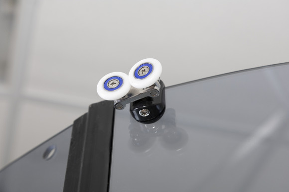 Душевая кабина Niagara Premium 100x100 NG-6902-01G Black с гидромассажем Душевая кабина Niagara Premium 100x100 NG-6902-01G Black с гидромассажем