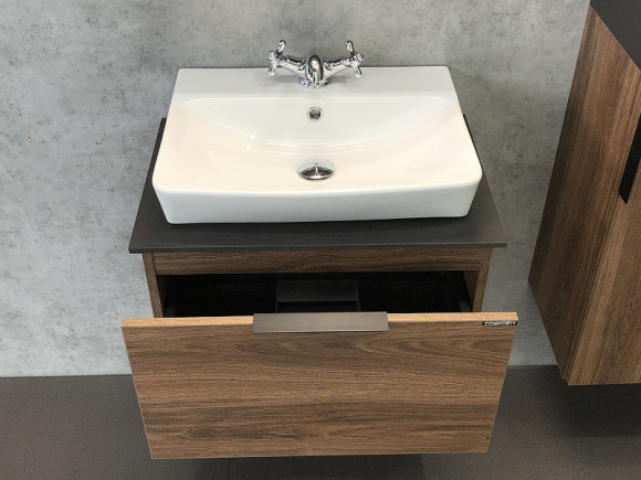 Тумба с раковиной Comforty Штутгарт 60 00004151039 подвесная Дуб темно-коричневый Черная столешница