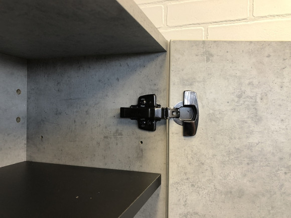 Шкаф пенал Comforty Франкфурт 40 00-00006505 подвесной Бетон светлый