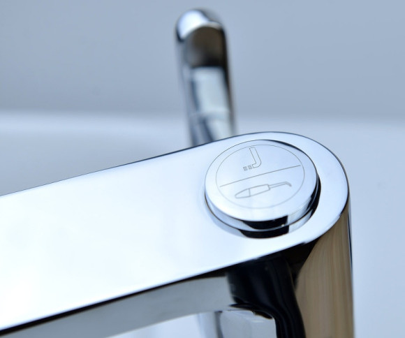 Смеситель для раковины Bronze de Luxe Optima 10188 с ирригатором Хром Смеситель для раковины Bronze de Luxe Optima 10188 с ирригатором Хром