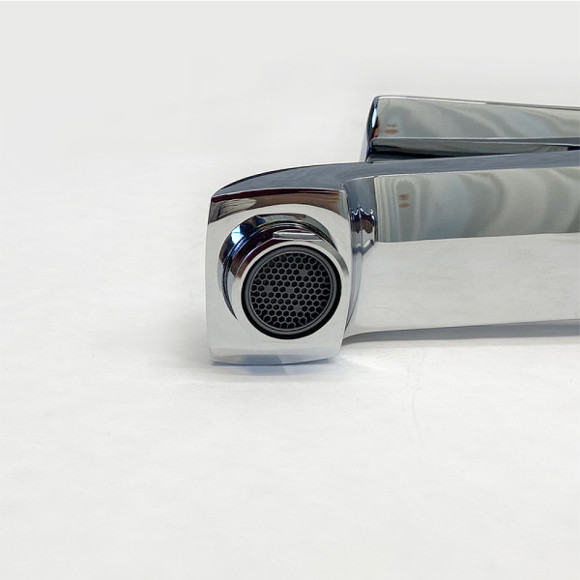 Смеситель для раковины Comforty FC066A-CCT 00-00004520 Хром Смеситель для раковины Comforty FC066A-CCT 00-00004520 Хром