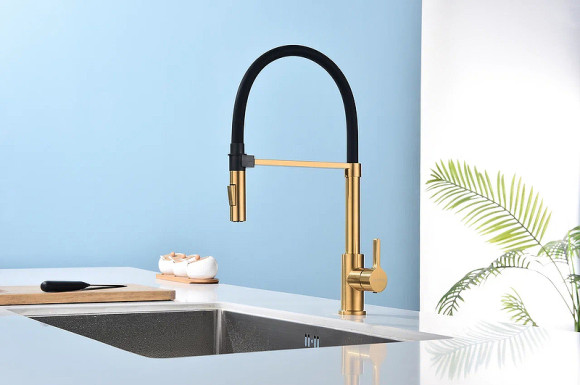 Смеситель для кухни Paulmark Halt Ha214021-BG Брашированное золото