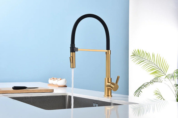 Смеситель для кухни Paulmark Halt Ha214021-BG Брашированное золото