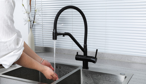 Смеситель для кухни Gappo G4398-86 Черный матовый