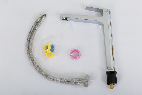 Смеситель для раковины BelBagno Ardente ARDENTE-LMC-CRM-W0 Хром Смеситель для раковины BelBagno Ardente ARDENTE-LMC-CRM-W0 Хром